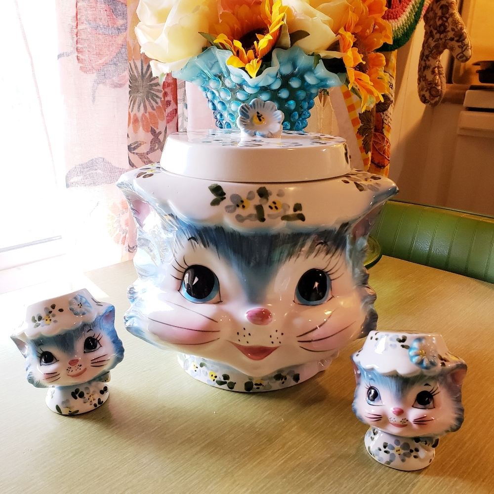 Lefton Miss Priss Set